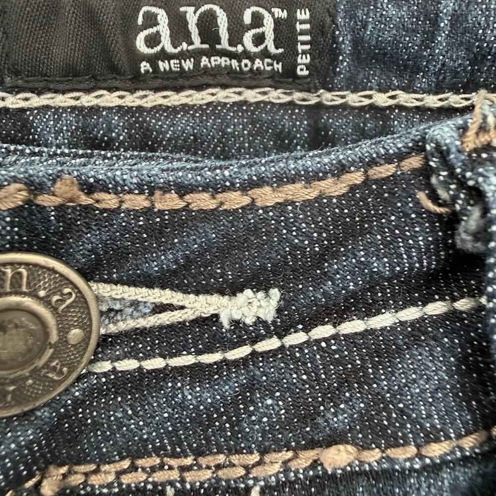 ANA A New Approach Womens 8P Boot-cut Jeans Dark Wash Stretch Mid Rise Denim - Picture 3 of 8